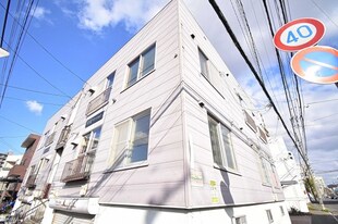 平安マンションの物件外観写真